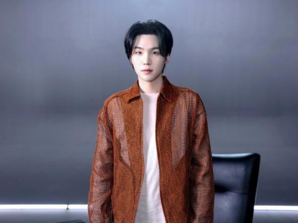 Sau bê bối say rượu lái xe, thành viên BTS tiếp tục bị tố bỏ việc trong quân ngũ
