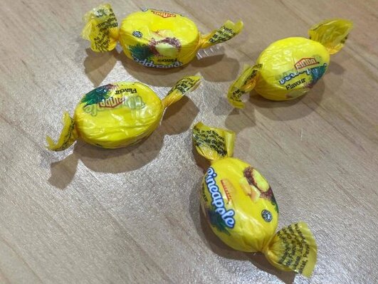 Tổ chức từ thiện xin lỗi vì phát kẹo tẩm ma túy cho trẻ em, thiếu niên