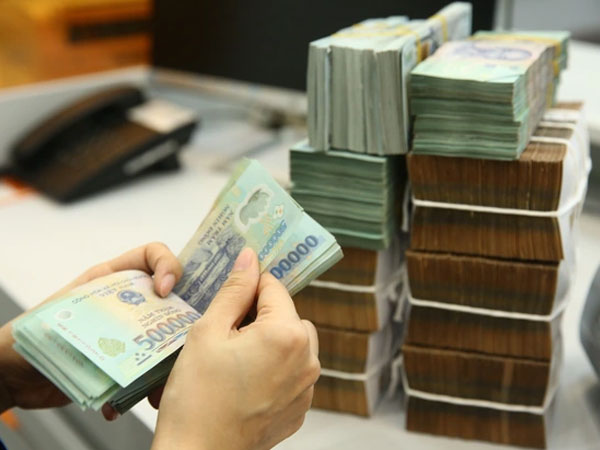 Ngân hàng rao bán loạt 90 căn hộ ven biển Hội An