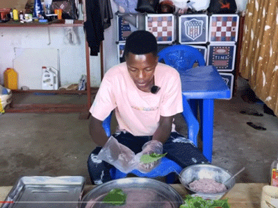 Món ăn dân dã Việt Nam được Lindo 'lăng xê' ở Angola: Giá chỉ 3k/chiếc, khách xếp hàng mua nườm nượp
