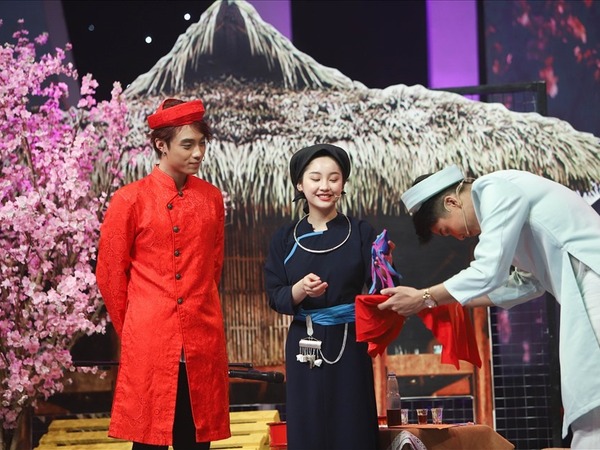 'Vợ của Chải' từng vượt gần 2.000 km chỉ để tỏ tình 1 mỹ nam Vbiz, làm hẳn 'đám hỏi' nhưng cái kết ra sao?