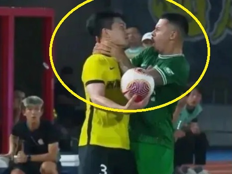 Tuyển thủ Trung Quốc bị loại khỏi ĐTQG sau hành vi bóp cổ đối thủ gây chấn động dư luận