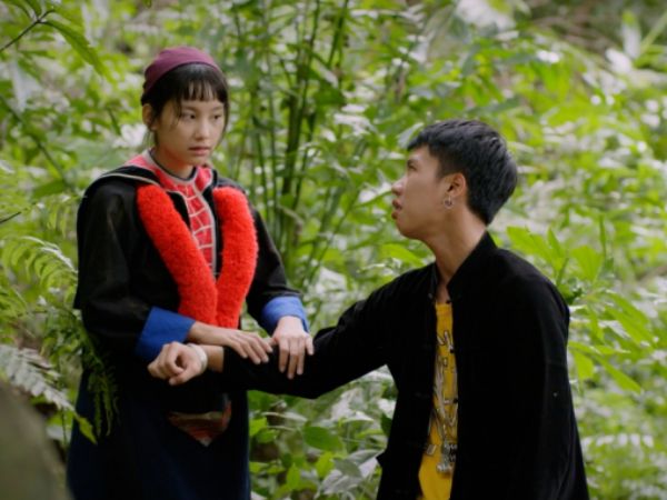 Loạt thành tích khủng của Đi Giữa Trời Rực Rỡ: Cán mốc tỷ view, rating bỏ xa loạt 'bom tấn' giờ vàng