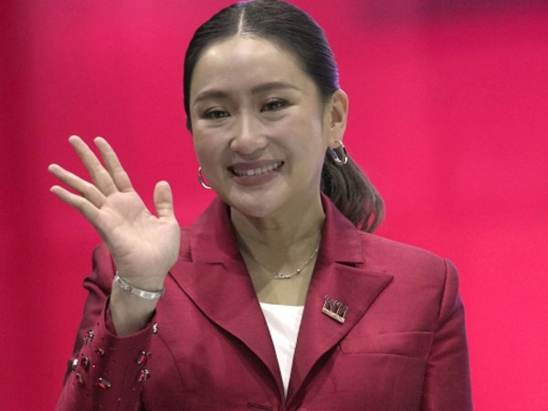 Bà Paetongtarn Shinawatra trở thành tân thủ tướng Thái Lan