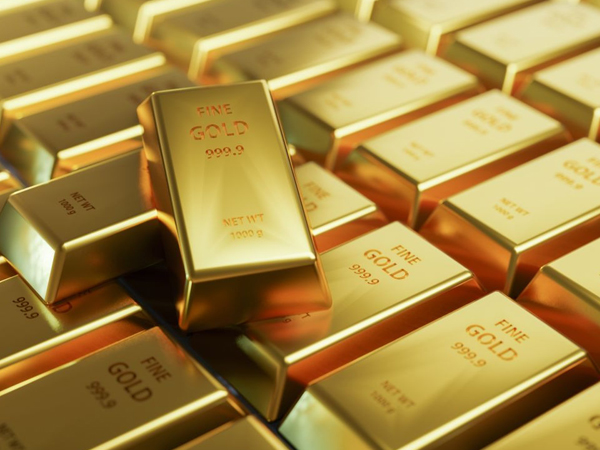 Giá vàng tăng, ‘cá mập’ vẫn mạnh tay gom