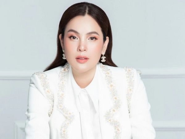 Hoa hậu Phương Lê lên tiếng vụ 'chế lời Quốc ca'