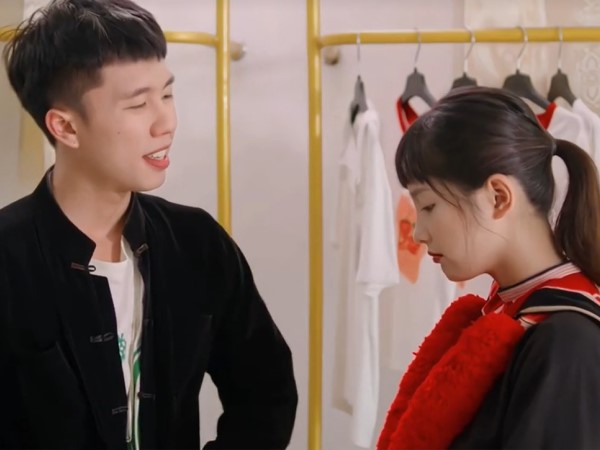 Đi Giữa Trời Rực Rỡ lộ kết thúc: Pu và Chải thành đôi, cuối phim còn tình cảm thế này