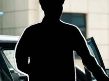 Tìm ra nam diễn viên làm 'tú ông' cầm đầu đường dây mại dâm