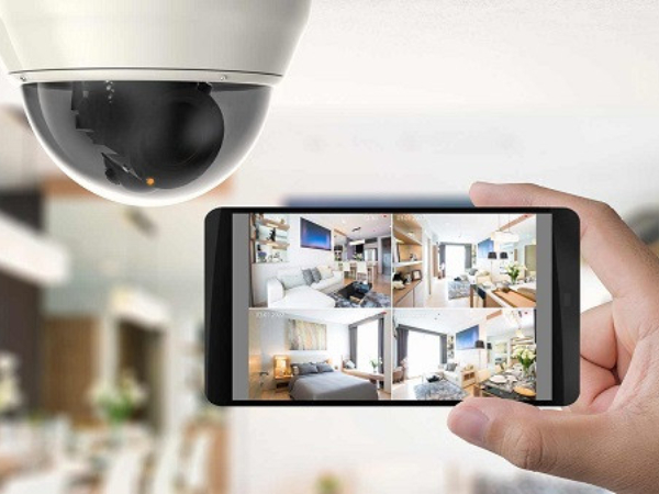 Ngồi tù vì tự ý lắp camera trong nhà để giám sát vợ