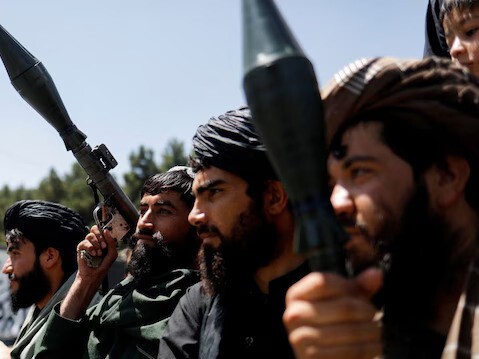 Taliban sa thải 281 chiến binh vì không để râu quai nón