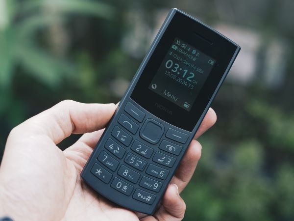 Đánh giá Nokia 105 4G Pro - điện thoại 'cục gạch' bán chạy nhất tại Việt Nam: Vào được Facebook, có cả Bluetooth... nhưng để làm gì?