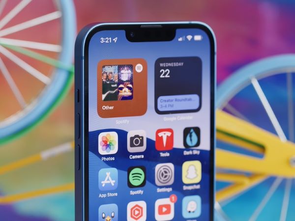 Mẫu iPhone đang giảm giá mạnh nhất tháng 8: Vẫn có camera chéo như iPhone 15 lại rẻ hơn những 7 triệu