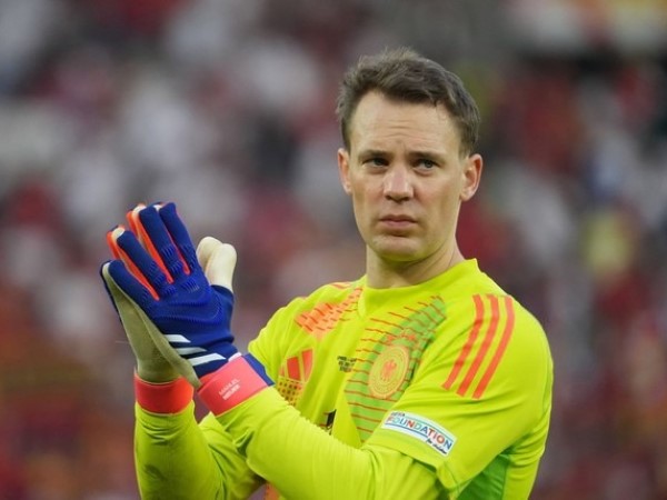 Manuel Neuer đột ngột tuyên bố chia tay đội tuyển Đức