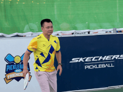 NSND Tự Long nhận xét gì về việc chơi pickleball để ngắm gái xinh?