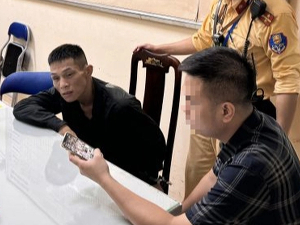 CSGT bắt giữ Nguyễn Mạnh Cường
