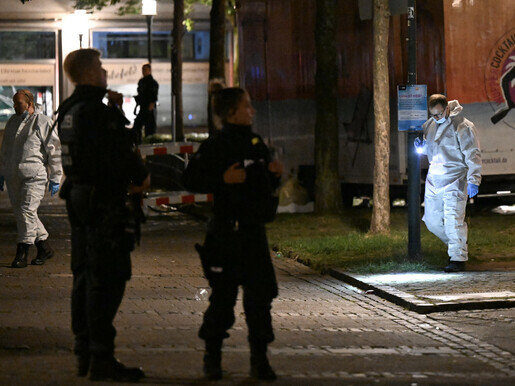 IS nhận trách nhiệm vụ đâm dao chết người khiến nước Đức rúng động, Berlin bắt kẻ tình nghi