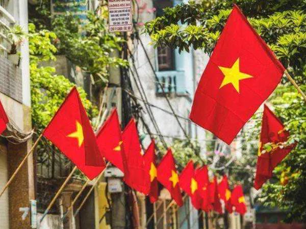 Đề xuất nghỉ thêm 2 ngày dịp Quốc khánh và 1 ngày dịp chiến thắng Điện Biên Phủ