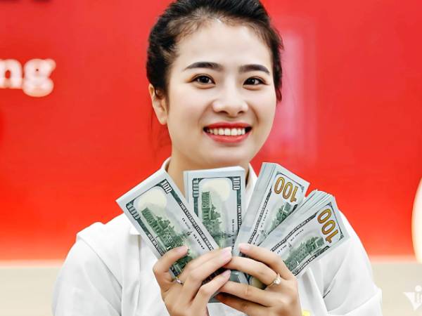 Giá USD ngân hàng đồng loạt giảm mạnh