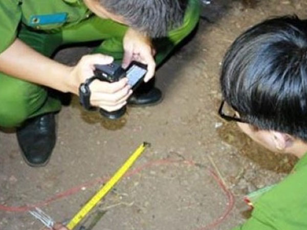 Nghi án người đàn ông giết người tình rồi uống thuốc sâu tự tử