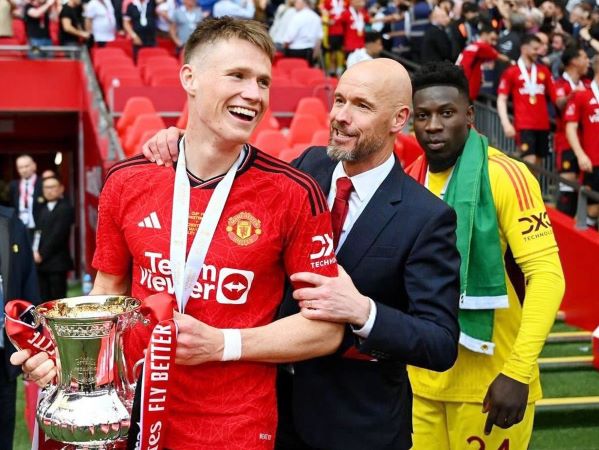 MU đồng ý bán McTominay cho Napoli