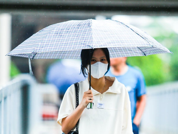 Dự báo thời tiết ngày 26/8/2024: Hà Nội ngày oi nóng, chiều tối có mưa