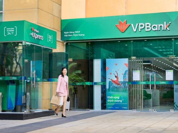Quỹ đầu tư Trung Quốc nắm giữ hơn 90 triệu cổ phiếu ngân hàng VPBank