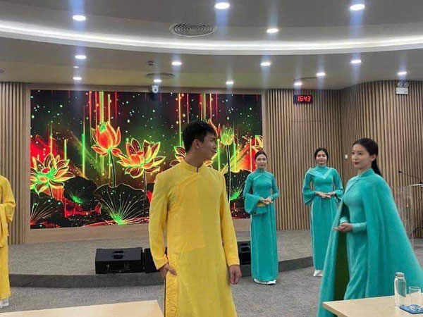 Vietnam Airlines đổi đồng phục tiếp viên?