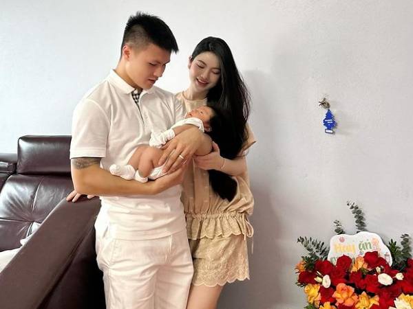 Phản ứng của Quang Hải khi Chu Thanh Huyền bị chê ngoại hình sau sinh