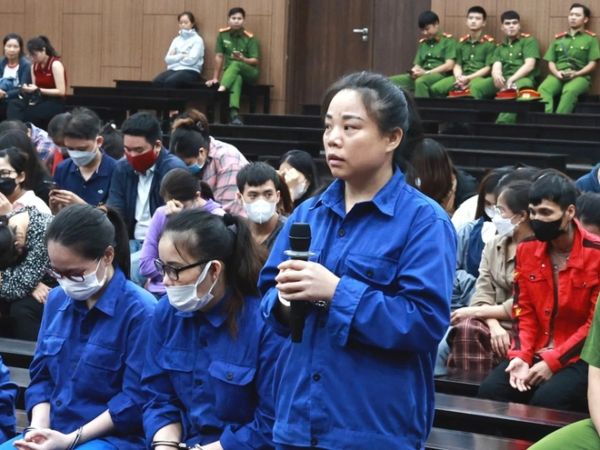 'Bà trùm' đường dây cho vay nặng lãi ghép ảnh nhạy cảm bị tuyên án 15 năm tù
