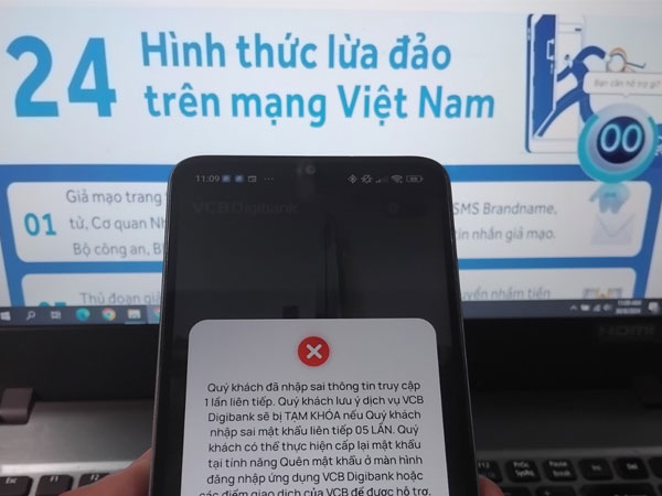 Ngân hàng chỉ cách giữ tiền: Hãy nhập sai mật khẩu 5 lần