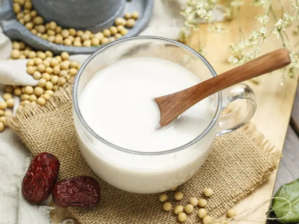 2 triệu trẻ Trung Quốc dậy thì sớm, 4 hành động của cha mẹ là nguyên nhân