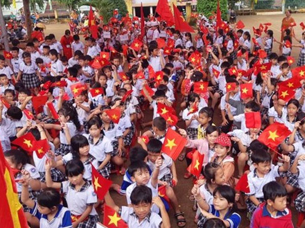 Hà Nội yêu cầu các trường công khai thu, chi đầu năm học