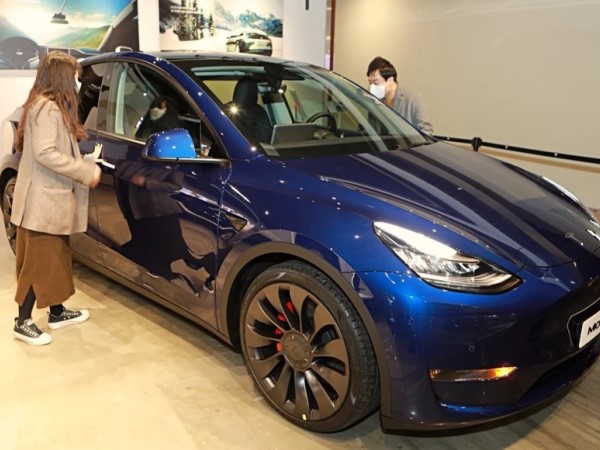 Xe điện chiếm 94,3% số lượng ôtô mới được đăng kiểm tại Na Uy