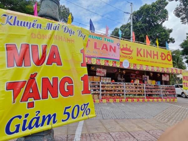 Bánh trung thu có thật sự giảm giá sớm?