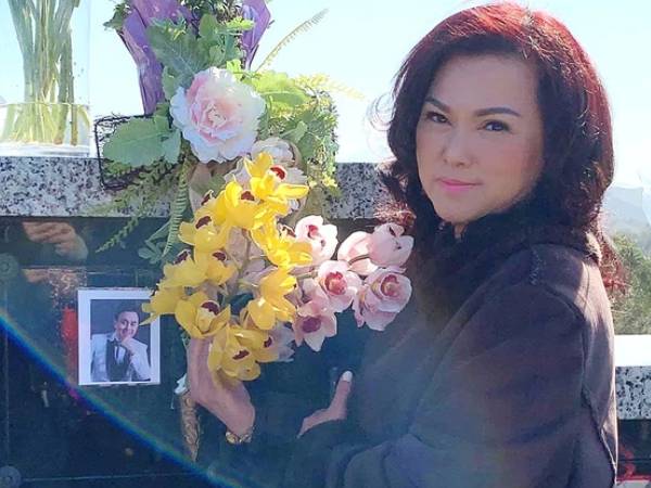 Vợ Chí Tài tiết lộ lần cuối gặp chồng trong mơ: 'Tôi giật mình ngồi dậy và bật khóc'