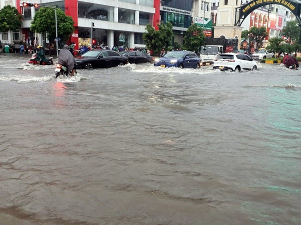 Xử lý người đàn ông đăng tin sai sự thật về phòng chống lũ lụt của Hà Nội