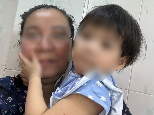 Mái ấm Hoa Hồng bán đồ từ thiện, bà chủ mở sẵn một cửa hàng bỉm sữa để tiêu thụ