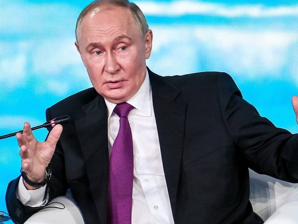 Ông Putin tuyên bố ủng hộ bà Harris tranh cử chức tổng thống Mỹ với ông Trump