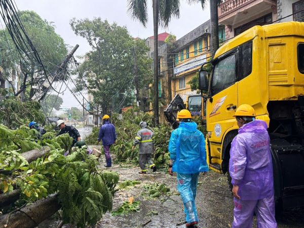 Sóng di động, thông tin liên lạc sẽ khôi phục ngay trong ngày 8/9
