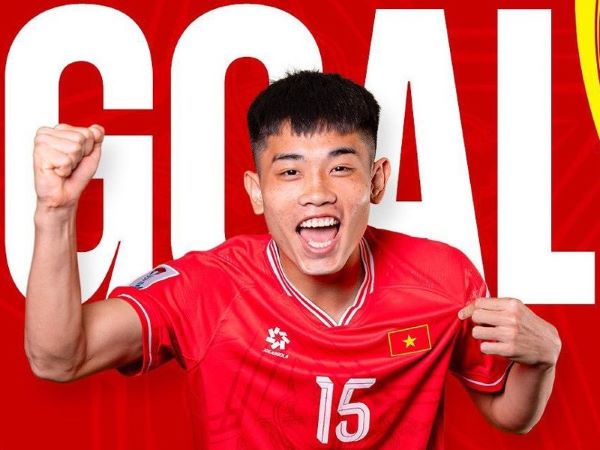 Mất người rồi chịu penalty, tuyển Việt Nam vẫn kiên cường thắng Malaysia