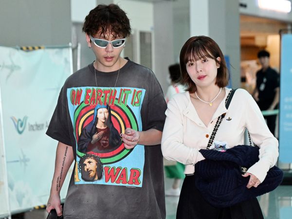 Hyuna và nam thần bê bối lần đầu sóng đôi, thái độ thách thức giữa lúc đám cưới bị tẩy chay