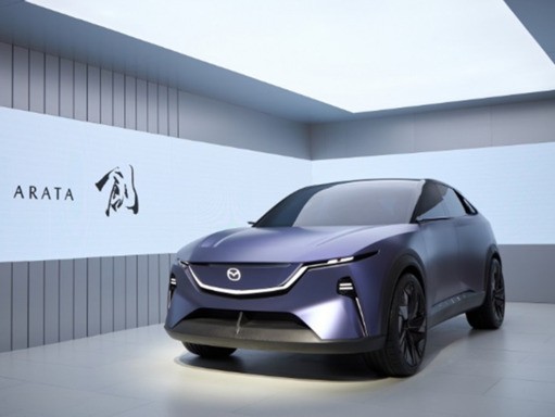 Mazda CX-6e - chiếc SUV chạy điện kích thước lớn hơn cả CX-5