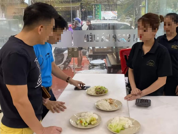 Bị tố 'chặt chém' sau bão số 3: Quán Cơm sạch Bà Liên ở Hạ Long nói gì?
