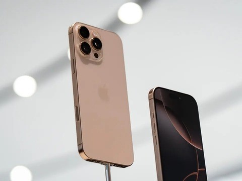 Khủng như Apple: iPhone 16 Pro Max cháy hàng chỉ sau 18 phút mở bán!