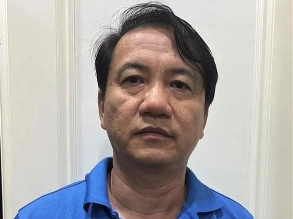 Hé lộ cuốn sổ tiết kiệm liên quan đến cựu Cục trưởng Cục Điện lực và Năng lượng tái tạo