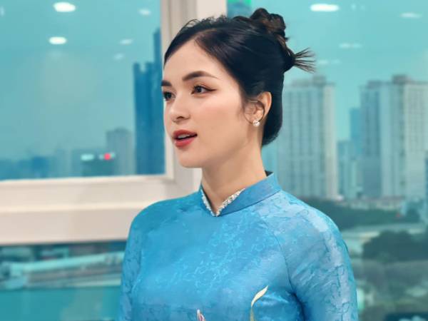 Chị gái Hoà Minzy lên tiếng vụ từ thiện sai sự thật: 'Tôi không liên quan…'