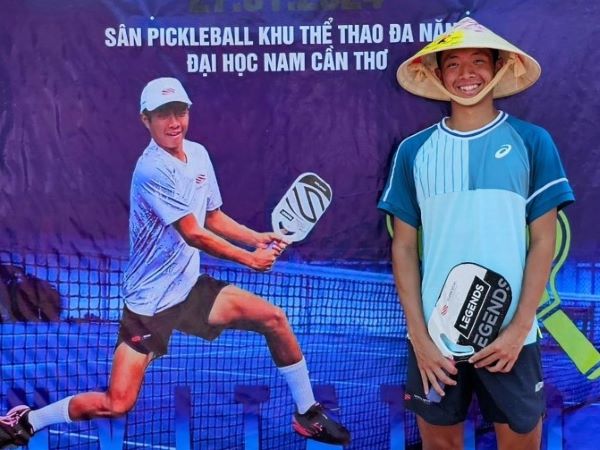'Thần đồng pickleball' gốc Việt quyên góp gần 250 triệu cho bà con vùng lũ, được khen tinh tế từ cách chuyển tiền đến kêu gọi bạn bè quốc tế