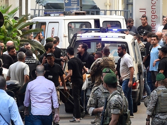Câu hỏi đặt ra sau vụ hàng nghìn máy nhắn tin của Hezbollah phát nổ