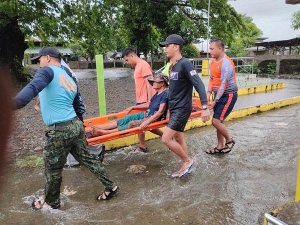 Hơn 20 người thiệt mạng do ảnh hưởng của gió mùa và bão ở Philippines