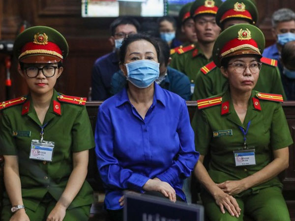Luật sư của bà Trương Mỹ Lan đề nghị triệu tập đại diện Cục phòng, chống rửa tiền tới phiên tòa